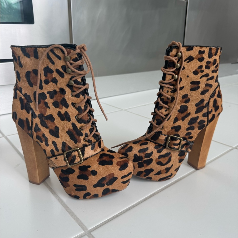 Steve Madden Brown Leopard Lace-Up Boots